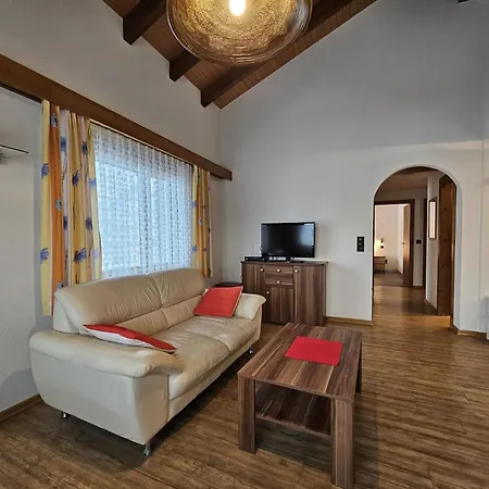 Apartment Belvedere 3- Og By Interhome Saas-Fee
